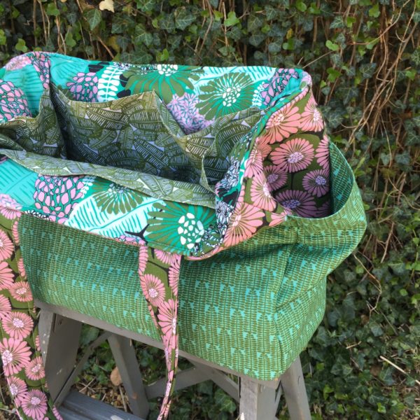 How to sew the Ultimate Tote Bag - Sewspire