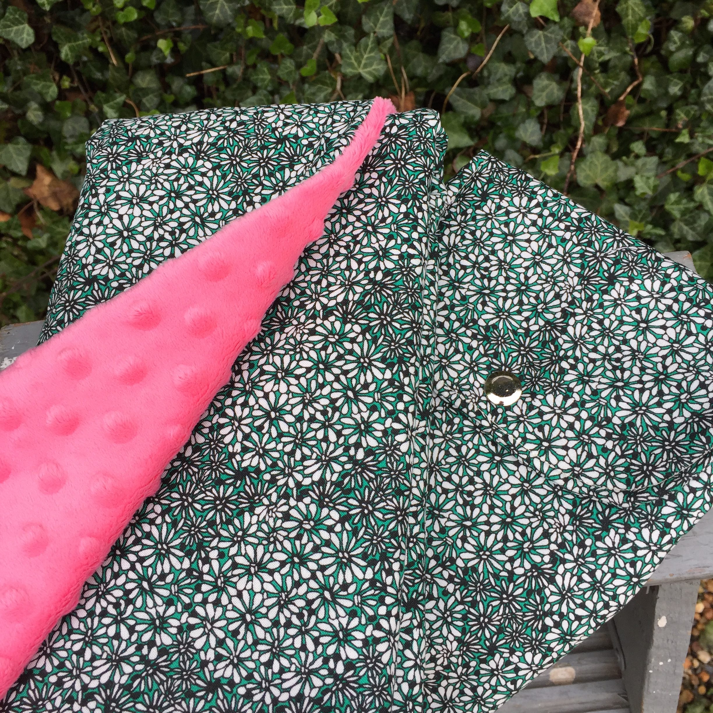How to sew a diaper clutch and minky dot changing pad by Sewspire