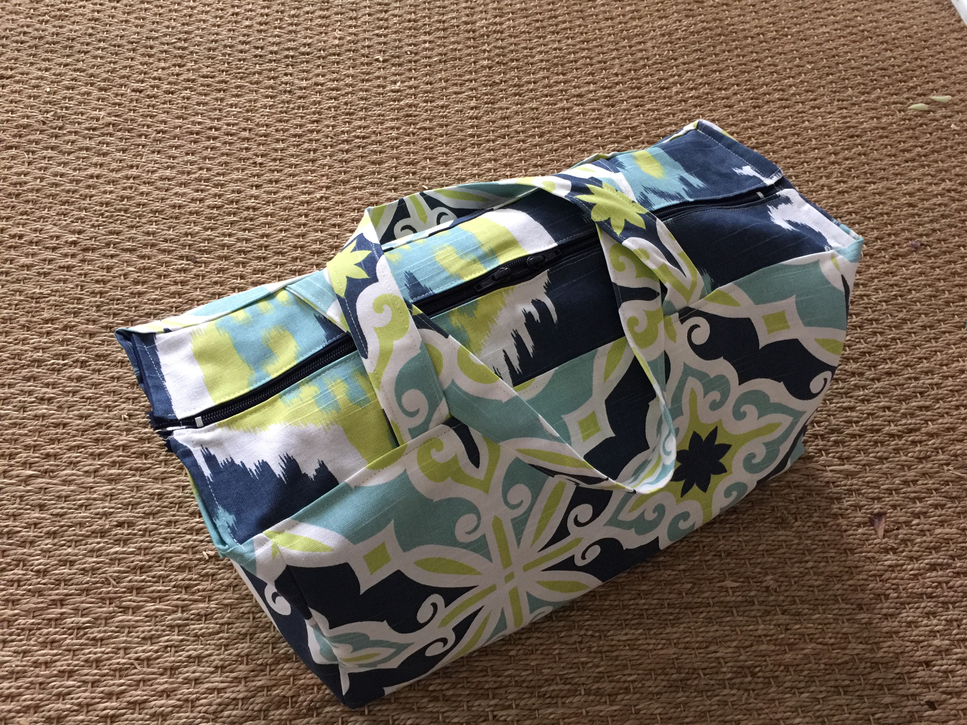 How to sew a zippered duffel tote bag – Sewspire