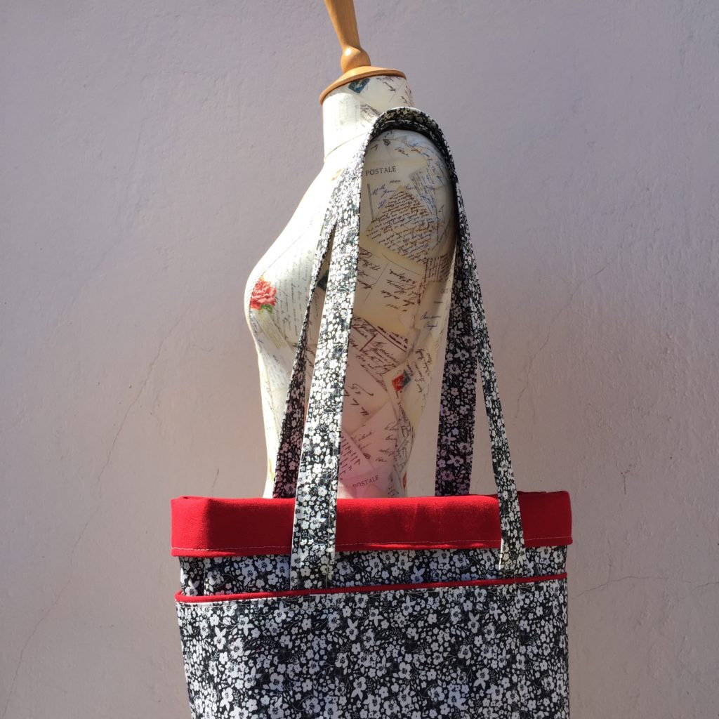 How to sew a six pocket tote bag