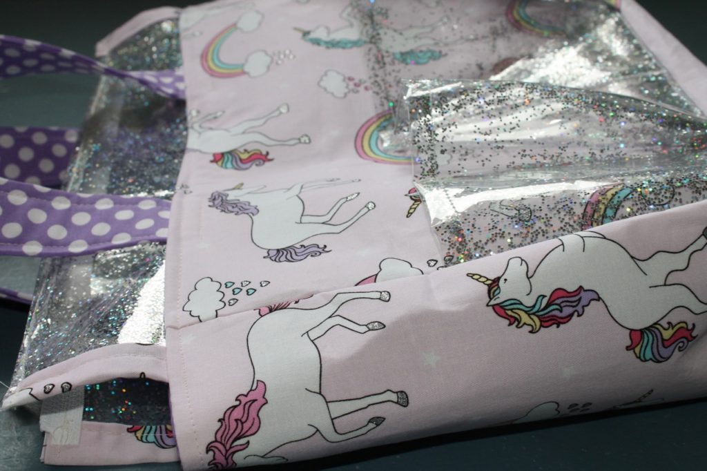 How to sew a glittery unicorn zip top tote bag