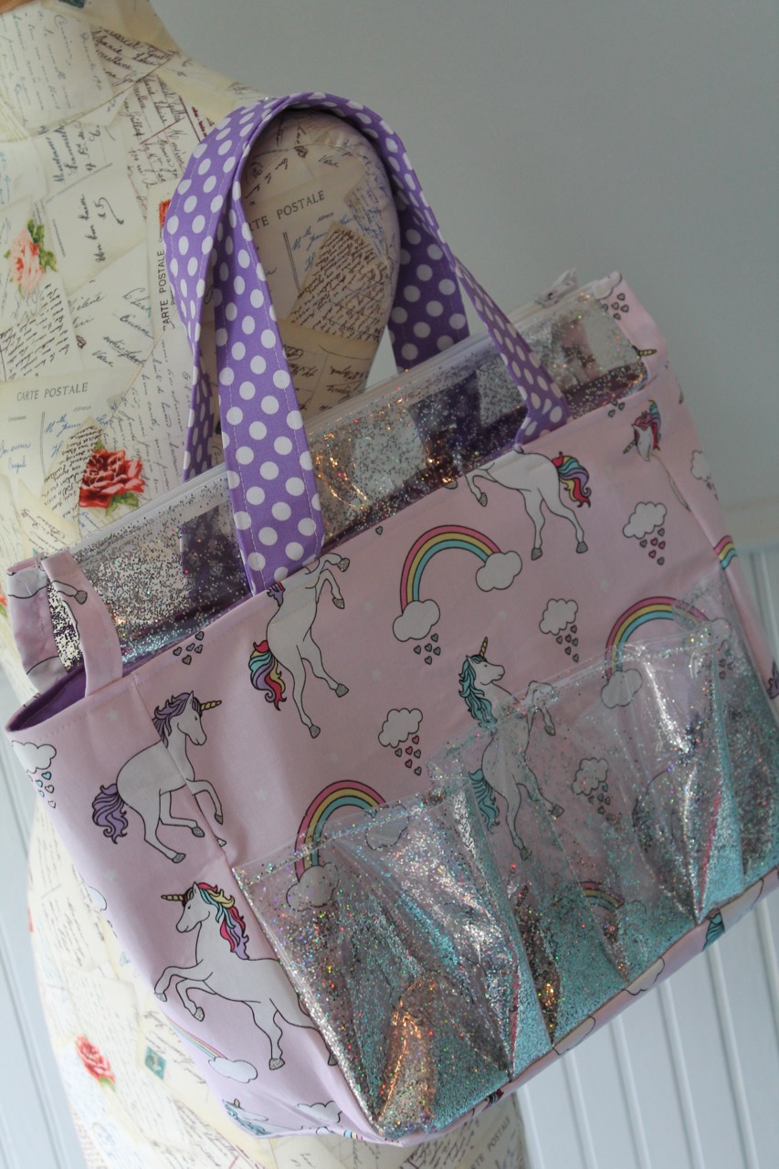 How to sew a glittery unicorn zip top tote bag