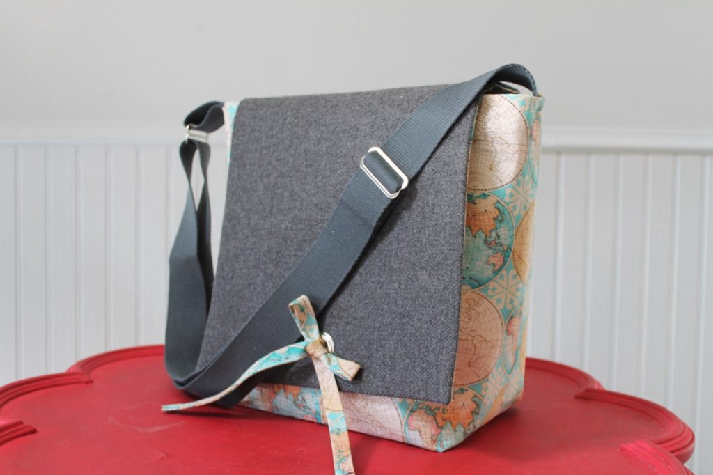 How to sew The Mae Messenger Tote Bag by Sewspire