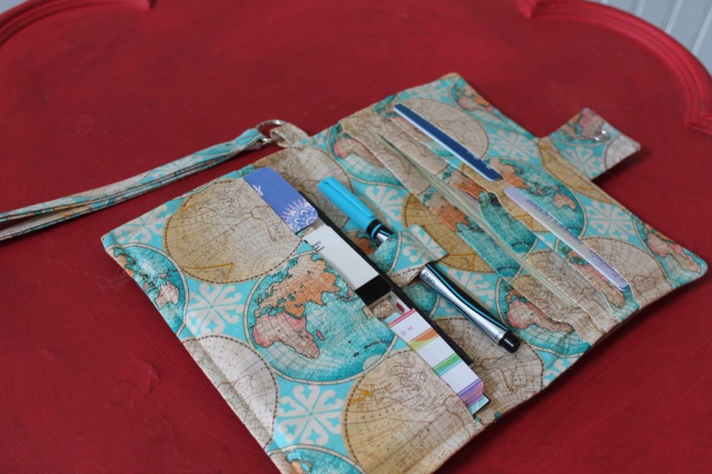 Bi Fold Wallet Wristlet Passport Sewing Tutorial
